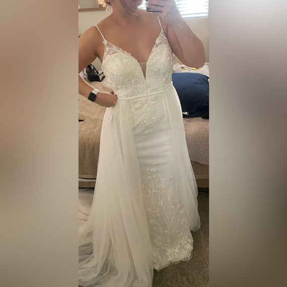 Azazie Diamond White‎ Mermaid Sequins Tulle Dress - Picture 4 of 7